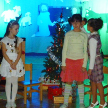 kaposszekcsői iskolások karácsonyváró délutánja