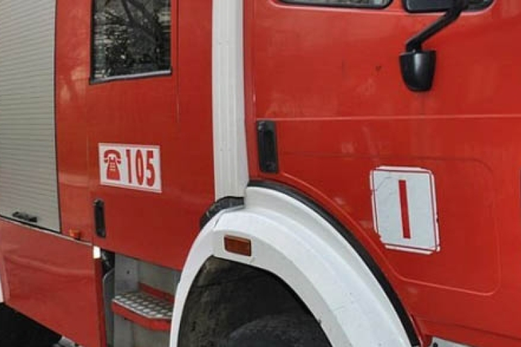 Tűzesethez siető tűzoltóautóval ütközött egy kisteherautó Szentendrén