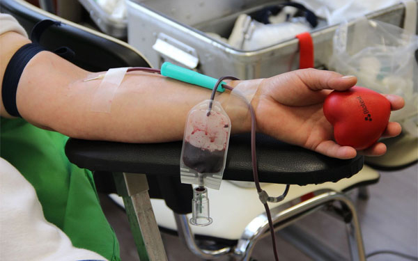 Sűrgősen vérre lenne szüksége egy dombóvári születésű fiatal hölgynek