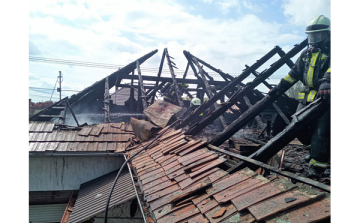 Lakástűz volt Dombóváron